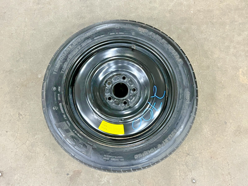 ⭐2021-2025 KIA SORENTO EMERGENCY SPARE TIRE DONUT WHEEL T135/90D17 OEM LOT2700