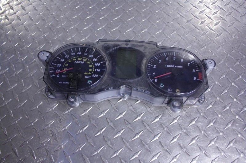 2005 YAMAHA YP 400 MAJESTY GAUGE CLUSTER SPEEDOMETER TACH INDICATOR YP400 05