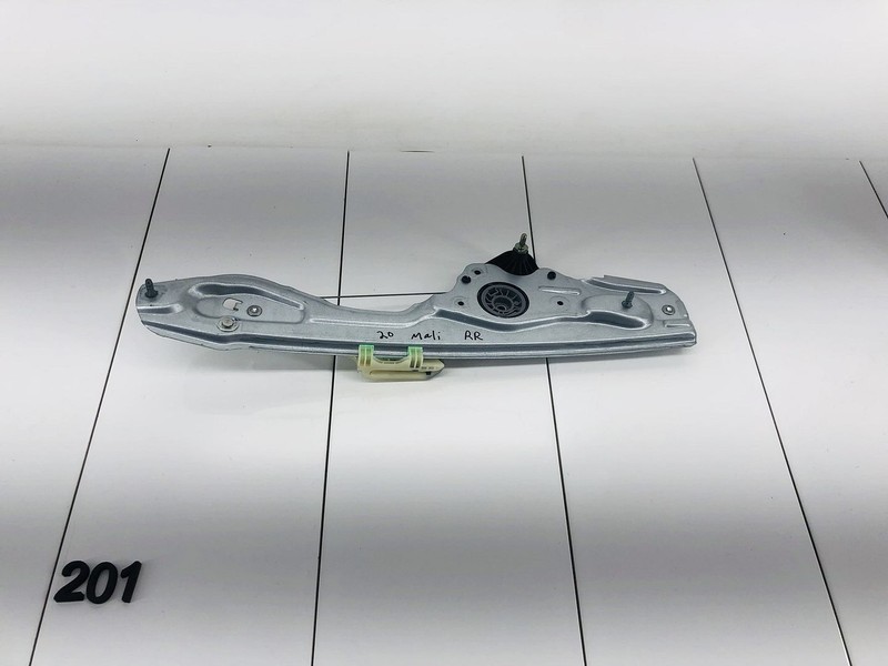 16-24 CHEVROLET MALIBU REAR RIGHT PASSENGER SIDE DOOR WINDOW REGULATOR OEM