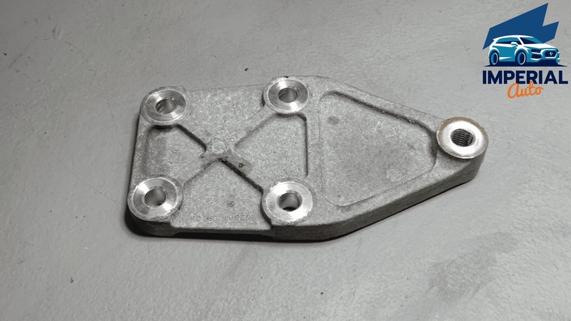 2019-2025 TOYOTA RAV4 AWD REAR DIFFERENTIAL SUPPORT MOUNT BRACKET OEM
