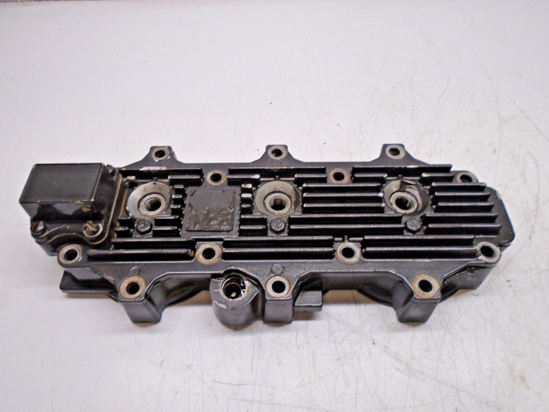 J3 719518 HEAD819857A3F71951890hp mercury chrysler outboard L drive