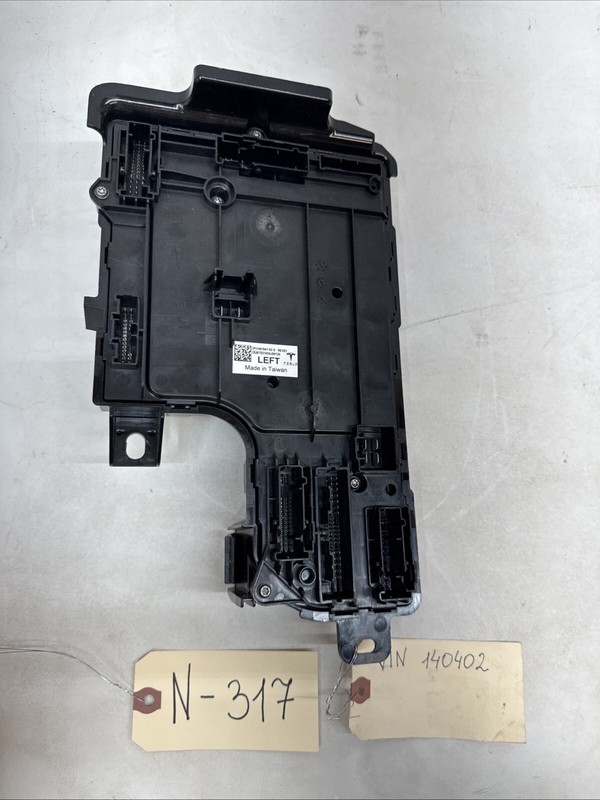 2020-2022 Tesla Model Y MY Low Voltage Body Controller Assembly Left LH 317 B93