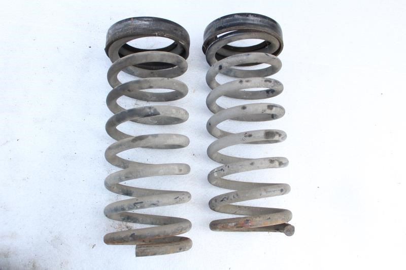 1977 MERCEDES 450SL R107 REAR COIL SPRINGS PAIR