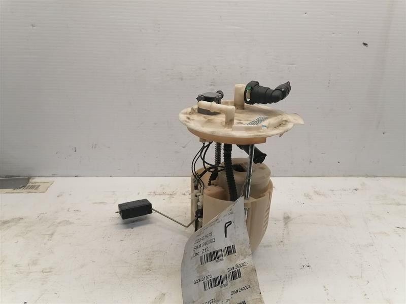 Fuel Pump Assembly FWD Fits 11-15 MKX 1276504