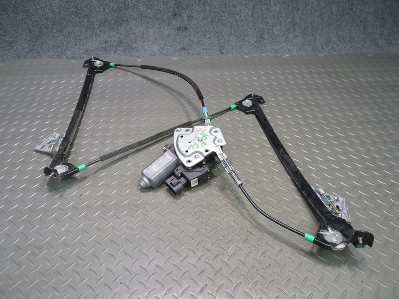 1999-2004 PORSCHE CARRERA 911 996 LEFT DOOR WINDOW REGULATOR W MOTOR