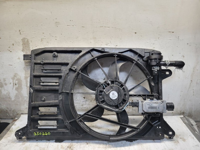 Radiator Fan Motor Fits 13-18 C-MAX 1611306