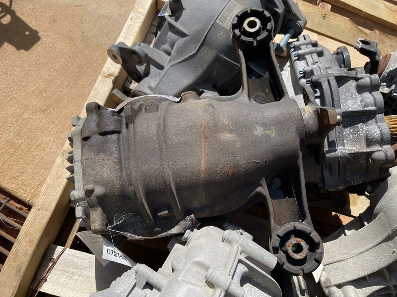 07-17 LEXUS LS460 REAR CARRIER DIFFERENTIAL CASE ASSEMBLY OEM 2.937 RATIO