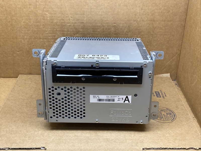 2011-2013 FORD OEM F150 Raptor Stereo AM FM RADIO CD Player CL3T-19C107-BB