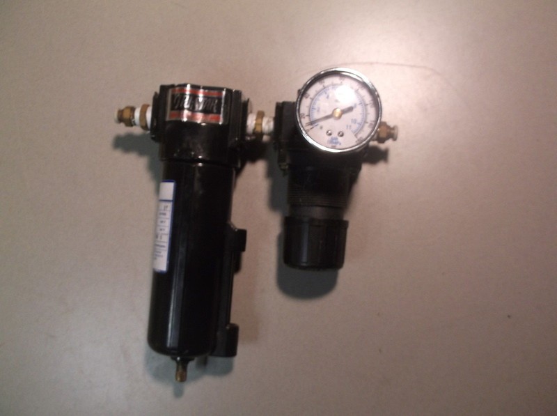 USED TRI-STAR ARROW PNEUMATIC VALVE W/ GAUGE F363F5-SY, R352 FREE SHIPPING