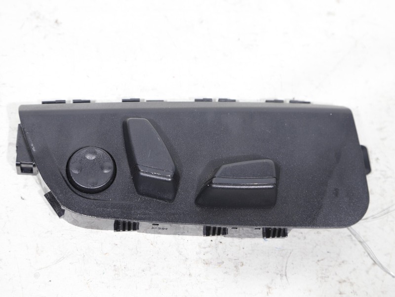 2016 - 2022 BMW X1 F48 FRONT RIGHT PASSENGER SEAT CONTROL SWITCH OEM 76k