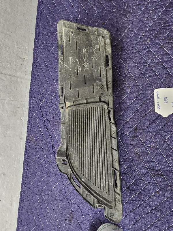 2011 2012 2013 Kia Forte Front Left Lower Bumper Grille Cover 86563-1M600 OEM