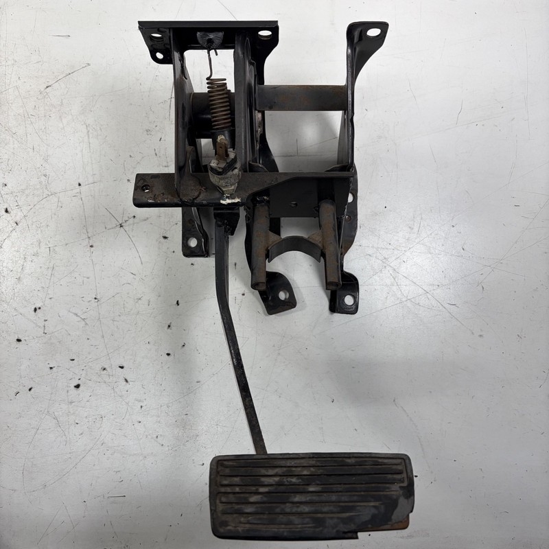 76-81 Honda Accord AT Brake Pedal 46500-671-770 OEM