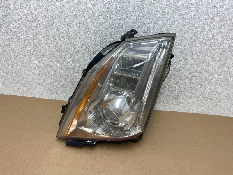 2008 to 2014 Cadillac CTS Left Driver LH Side Xenon Headlight Oem AE4850 DW