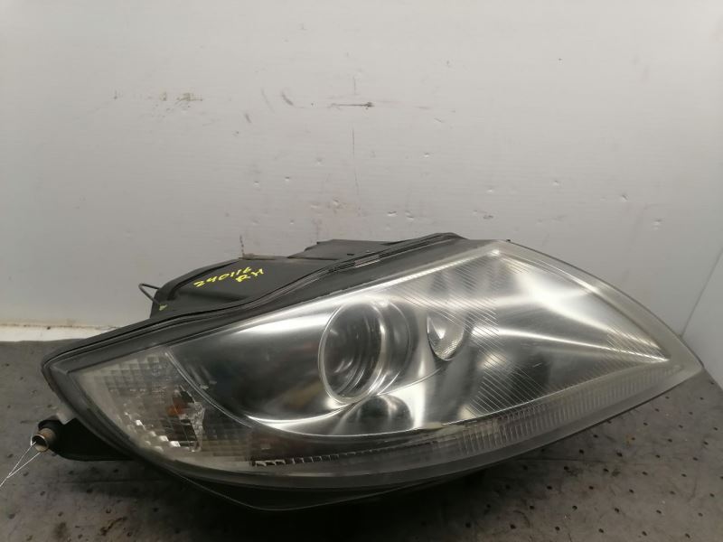 Passenger Headlight Clear Turn Lens Rdstr Fits 06-08 BMW Z4 1344833
