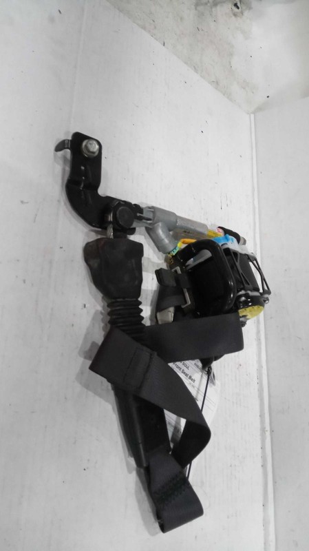 2015 KIA Soul Blue Front Right Seat Belt OEM 88820B2500 114k Miles