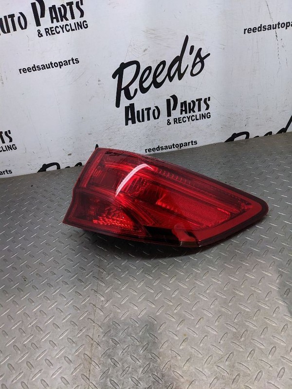 Passenger Right Tail Light Quarter Panel Mounted Fits 14-20 MDX 1162365