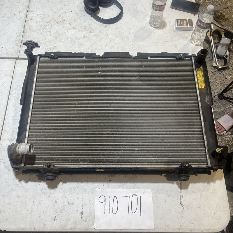 Toyota Highlander Hybrid Radiator 06-07 3.3L,V6, 3MZFE, 122070-0610