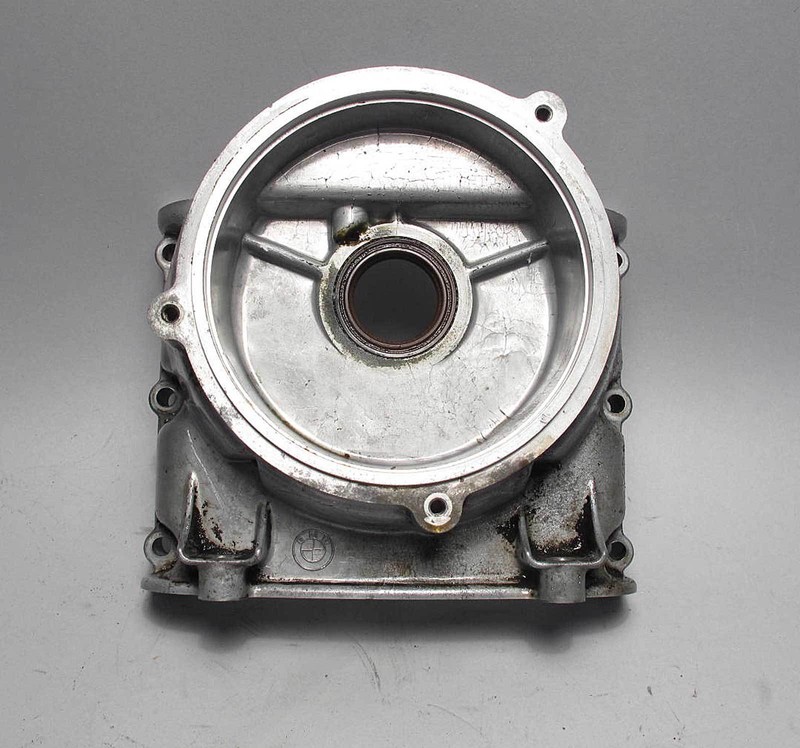 BMW M30 6-Cylinder 3.2L 3.5L Upper Timing Case Engine Cover 1982-1992 USED OEM