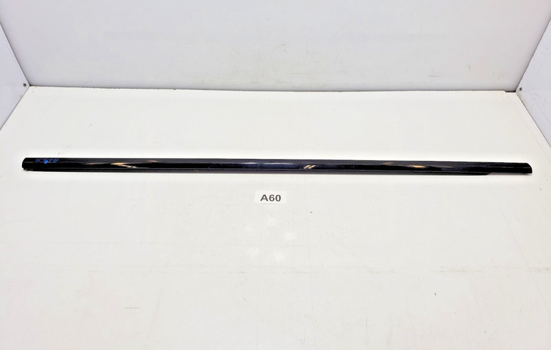 ✅ 12-17 OEM Range Rover Evoque L538 Front Right Passenger Door Window Molding