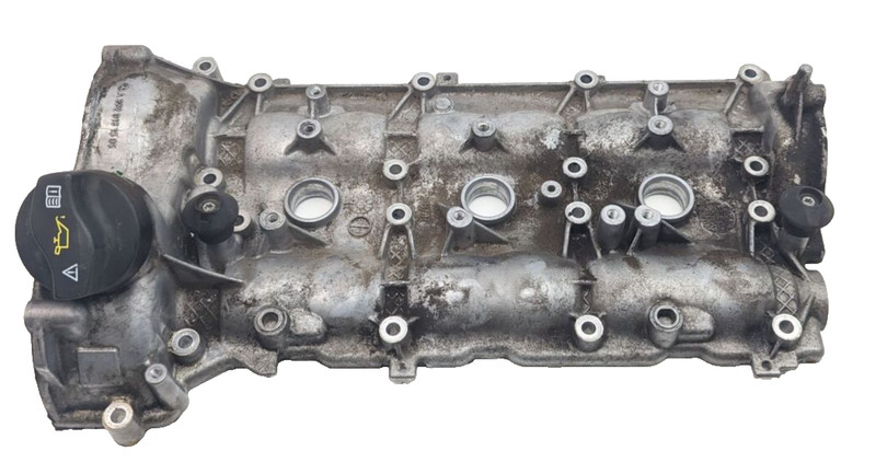 Mercedes C300 C350 Passenger Valve Head Cover Right Side 2720161305