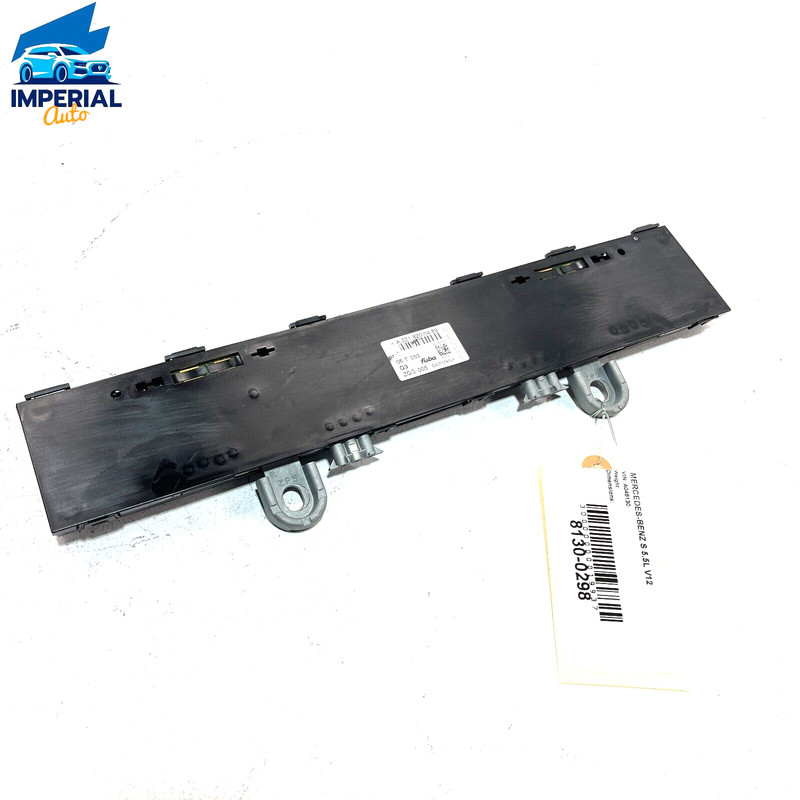2007-2013 MERCEDES W221 S600 S550 S63 AMG Rear Roof Antenna Amplifier Amp OEM