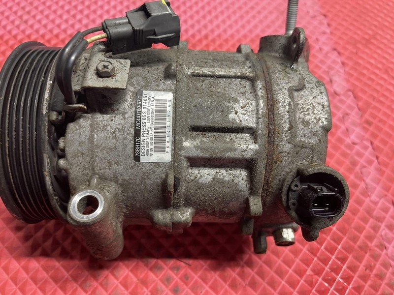 15-17 CHRYSLER 200 A/c Air COMPRESSOR 2.4L WORKS OEM
