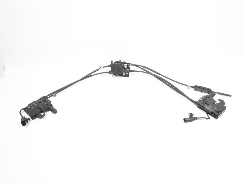 15-24 Porsche Macan Front Engine Hood Latch Catch Locks Set Cables 95B823509 OEM