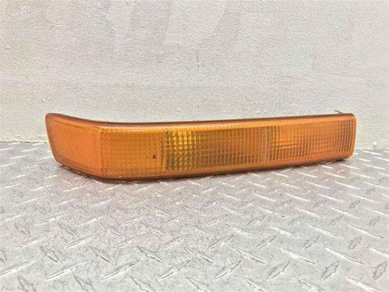 1998-2005 BLAZER S10 JIMMY S15 DRIVER LEFT TURN SIGNAL LIGHT OEM 116-03516L