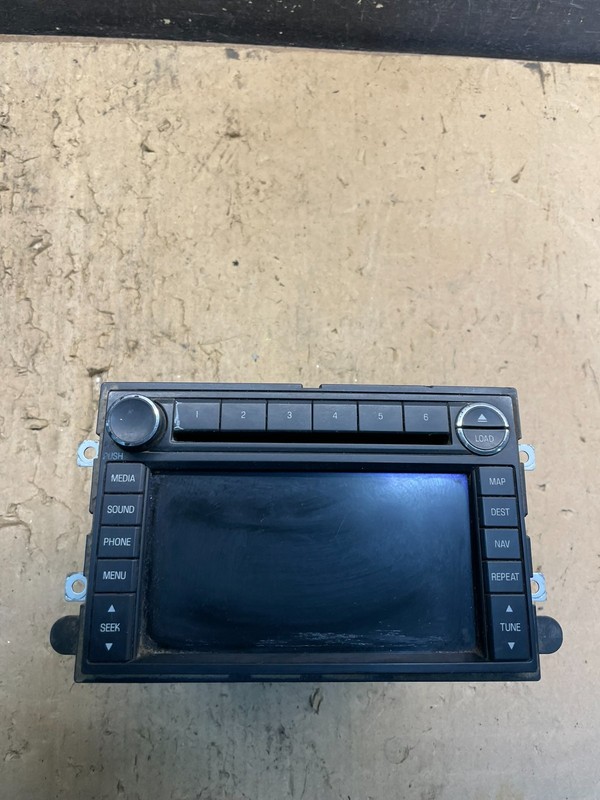 2008 - 2009 Ford Expedition Explorer Radio CD Player Screen Display OEM W6911 DG