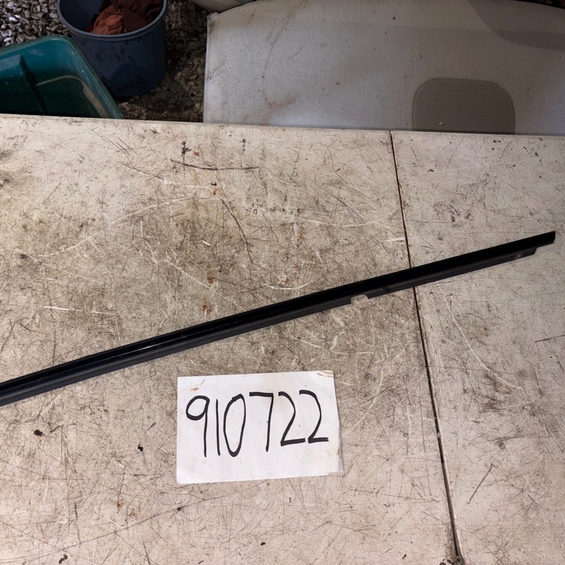 2007-2009 Lexus RX350 RX450 Rear Right window belt door molding trim OEM