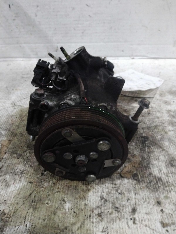 2018 INFINITI Q50 A/C Compressor OEM 926005CA0A 149K Miles Grey