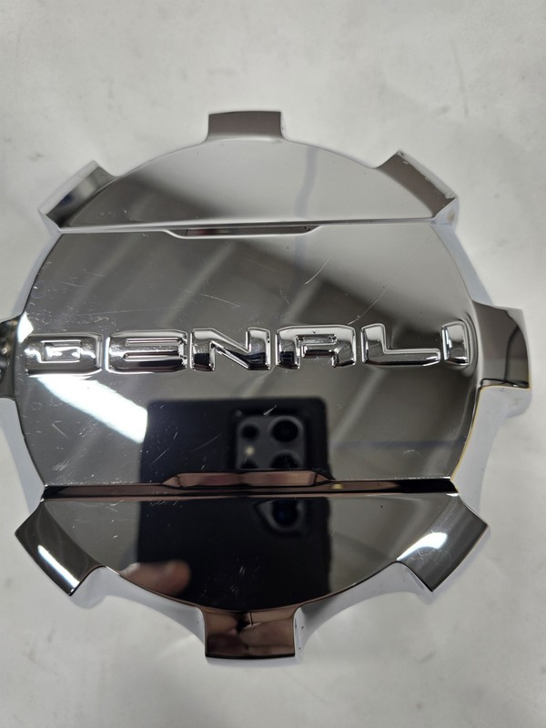 2020 2021 GMC Sierra Denali 2500 3500 OEM 96445 5957 Chrome Center Cap 23378324