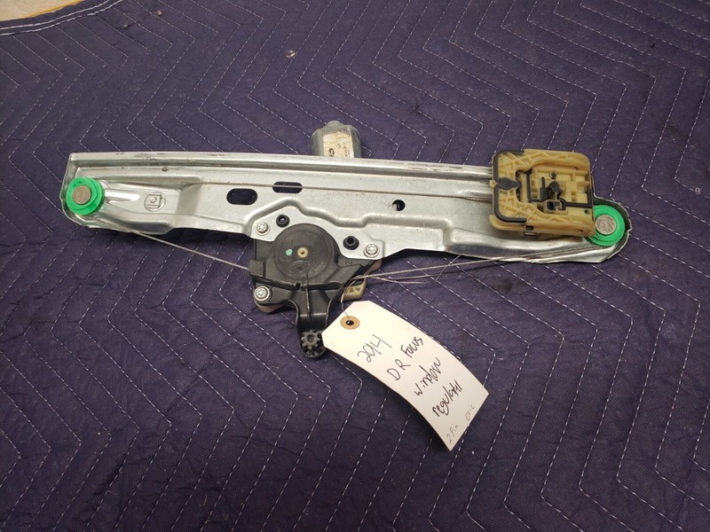 2012-2018 FORD FOCUS SEDAN REAR LEFT DRIVER DOOR WINDOW REGULATOR W/ MOTOR OEM