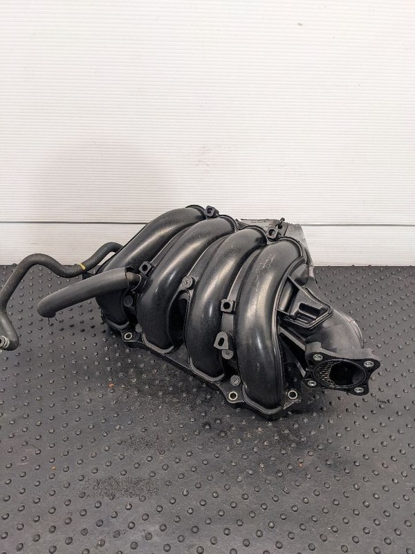 Intake Manifold 2.4L 2AZFE Engine Fits 08-15 SCION XB 1188452