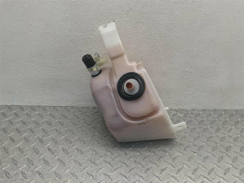 1999 DODGE DURANGO REAR WASHER RESERVOIR OEM 55076663AC
