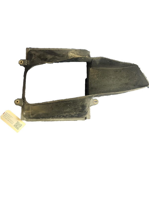 Used Oem Maserati Right Intercooler Air Duct Shroud for 2014-2021 Quattroporte