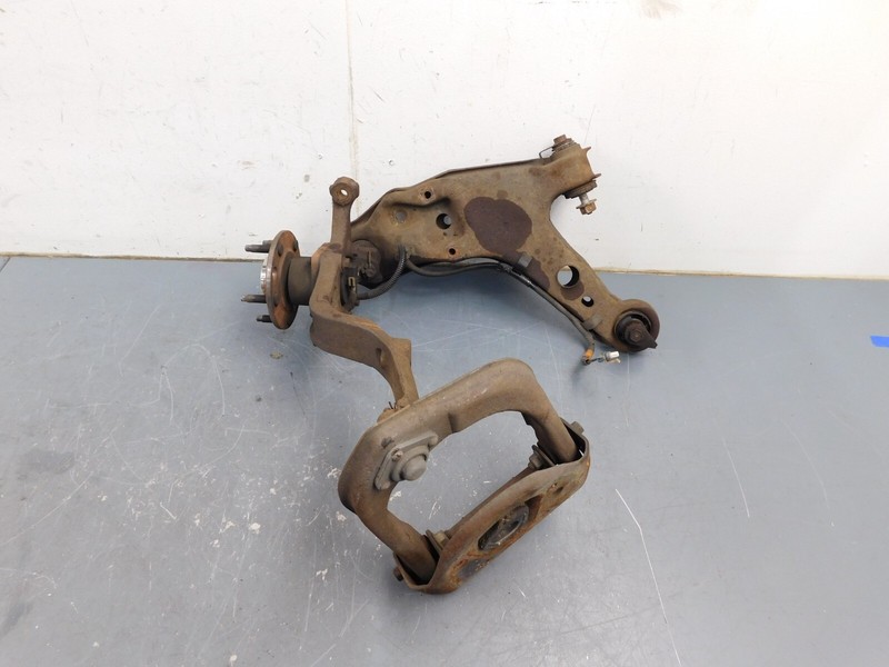 2000 98 99 01 02 Chevy Camaro SS Left Front Hub Knuckle Control Arms #2927 - M5