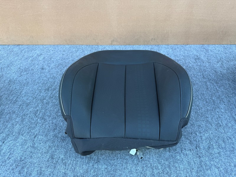 HYUNDAI IONIQ 5 2022-2025 OEM FRONT RIGHT PASSENGER UPPER SEAT SKIN ASSY (BLACK)