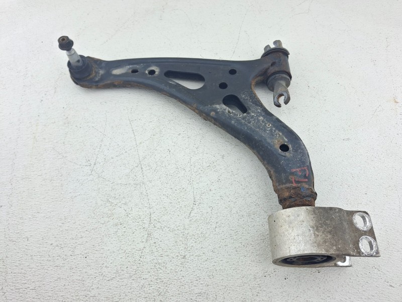 2018 - 2024 GMC TERRAIN FRONT LEFT DRIVER SIDE LOWER CONTROL ARM OEM