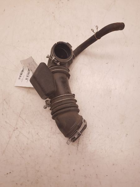 2011 TOYOTA PRIUS 1.8L 4CYL 2ZRFXE AIR CLEANER TUBE/RESONATOR