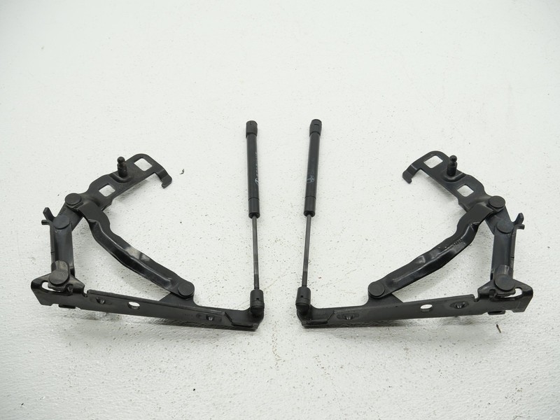 1997-2004 Chevrolet Corvette C5 Trunk Deck Lid Hinge Set OEM 10426103