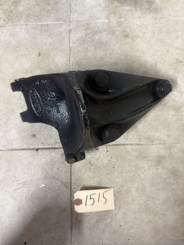 PETERBILT REAR CAB SUPPORT ,MOUNT, BRACKETSUSPENSION MOUNT 29 05987