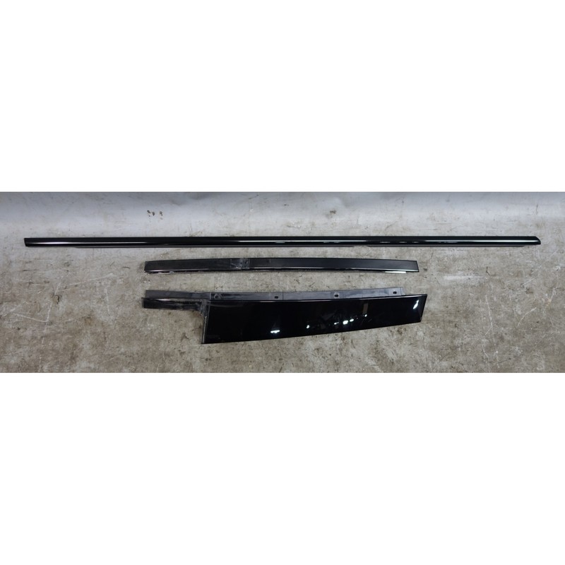 13-18 BMW F30 F80 3-Series Right Rear Door Exterior Trim High Gloss Black OEM