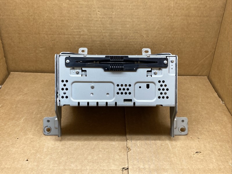2013-2014 Ford Taurus Radio Stereo Receiver Disc Reader DG1T-19C107-DG