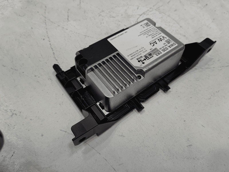 2020-2023 VOLKSWAGEN ATLAS SE TELEMATICS COMMUNICATION CONTROL MODULE OEM