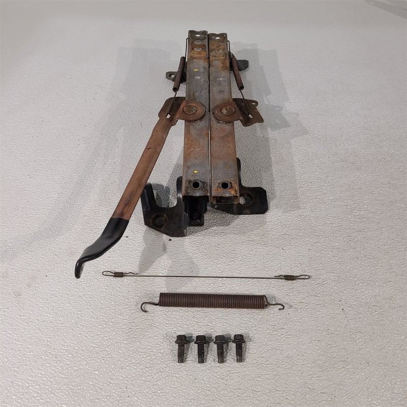 94-98 Ford Mustang Right Passenger Manual Seat Track Set Aa7414