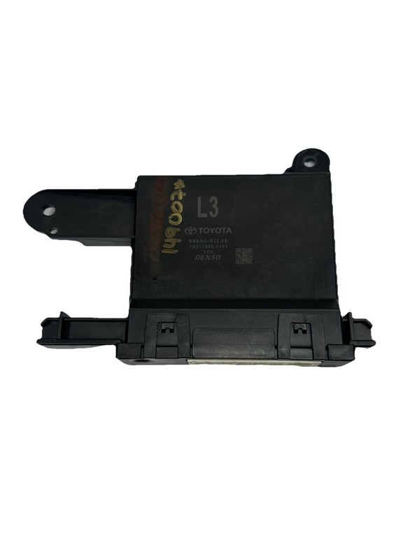Toyota Corolla climate control 2020 to 2023 module ac unit sedan OEM 8865002L30