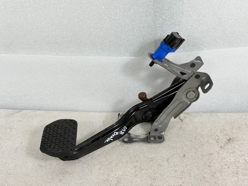 2014-2018 Mazda 3 Auto Trans Brake Pedal K0n1-V9-093