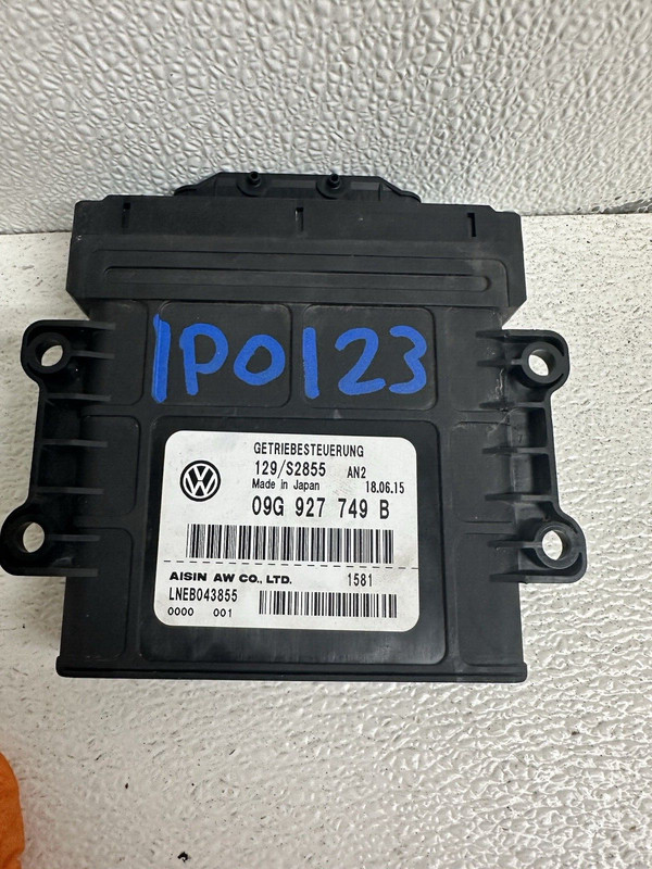 2015 Volkswagen Passat Transmission Computer Module Tcu Tcm 09G 927 749 B