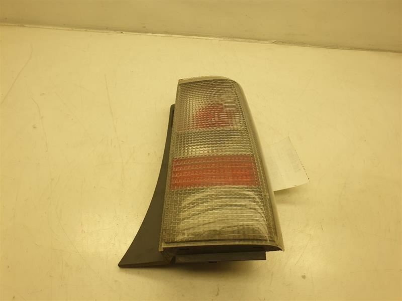 04-06 SCION XB 2.4L FWD AT PASSENGER SIDE REAR TAIL LIGHT ASSEMBLY